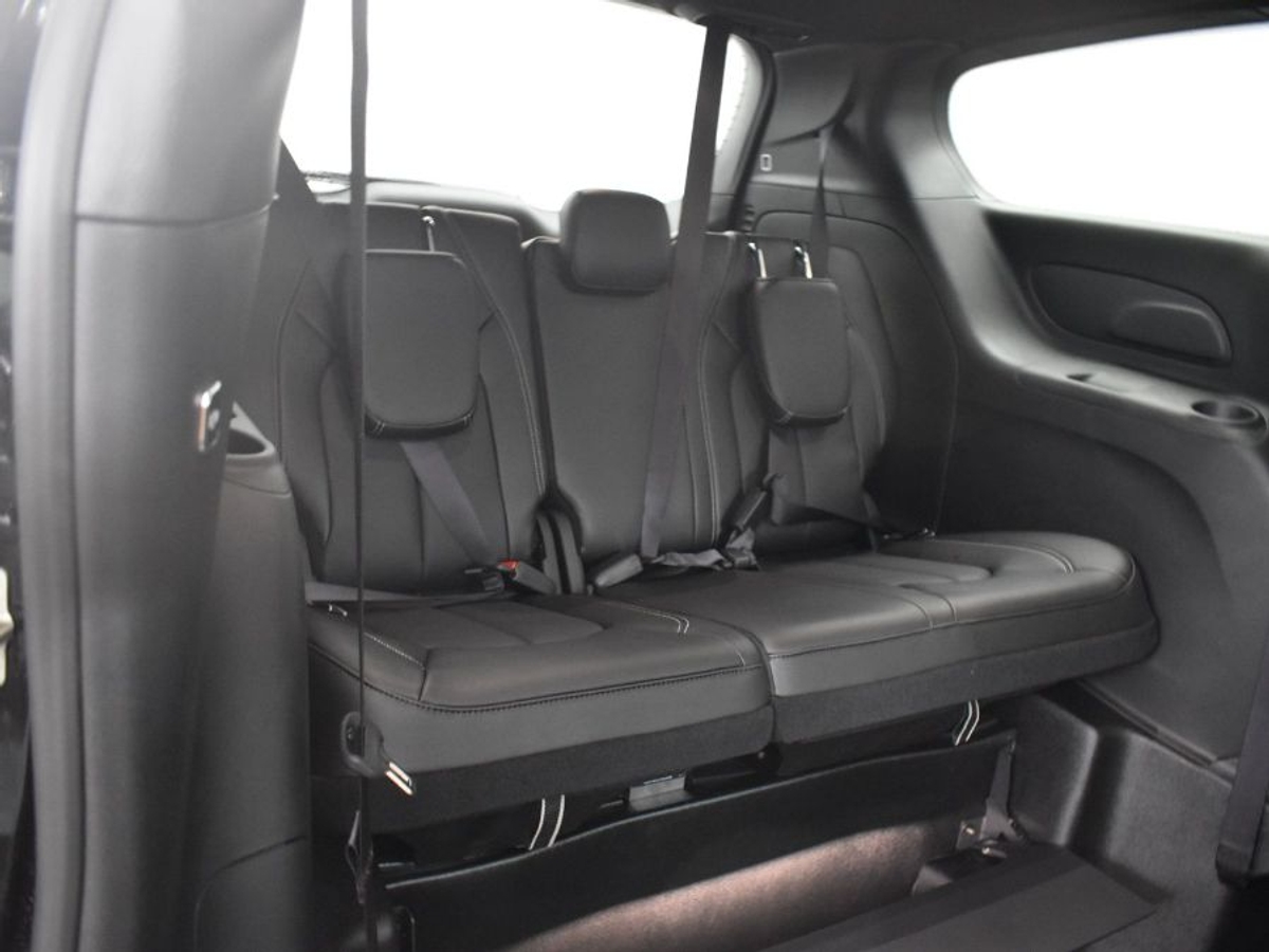 2025 CHRYSLER PACIFICA - Image 10