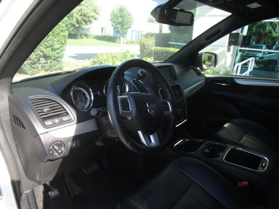 Used 2019 Dodge Grand Caravan GT - International Mobility Rear Entry Entry Fold Out Manual Ramp