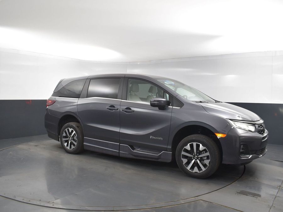 New 2025 Honda Odyssey EX-L - BraunAbility Side Entry Entry In Floor Automatic Ramp