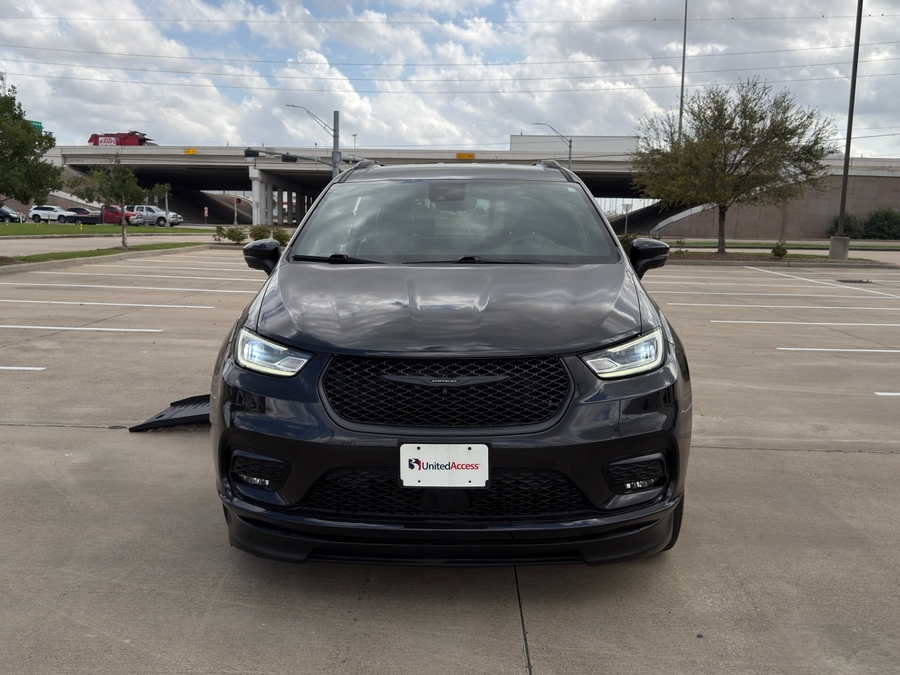 Used 2023 Chrysler Pacifica Touring L Sport - BraunAbility Side Entry Entry Fold Out Automatic Ramp