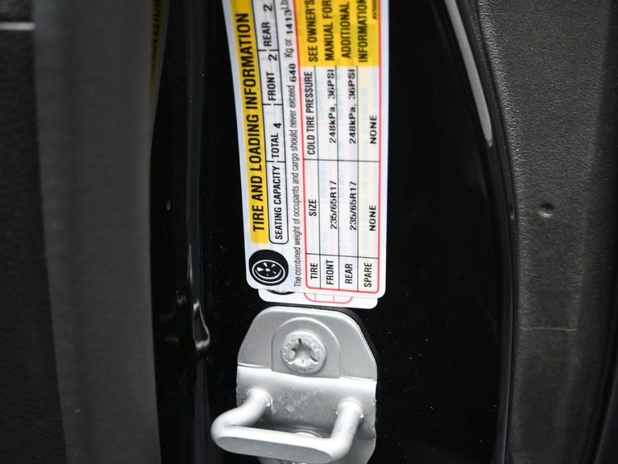 Used 2025 Chrysler Pacifica Select - BraunAbility Rear Entry Fold Out Manual Ramp
