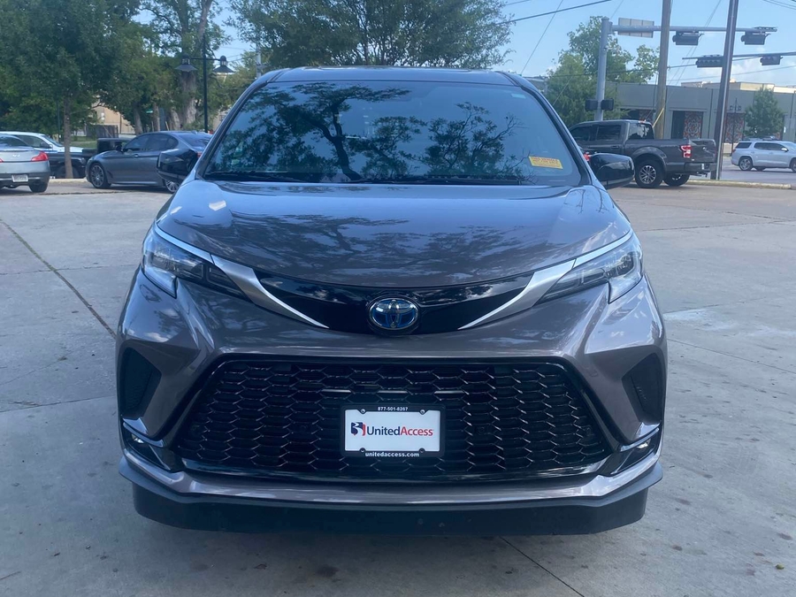 Used 2021 Toyota Sienna Hybrid XSE - VMI Side Entry In Floor Automatic Ramp
