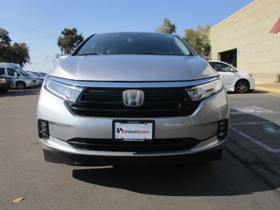 Used 2022 Honda Odyssey  - VMI Side Entry Entry In Floor Automatic Ramp