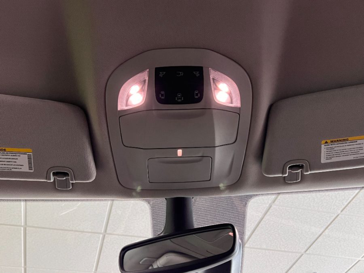 2023 CHRYSLER PACIFICA - Image 6