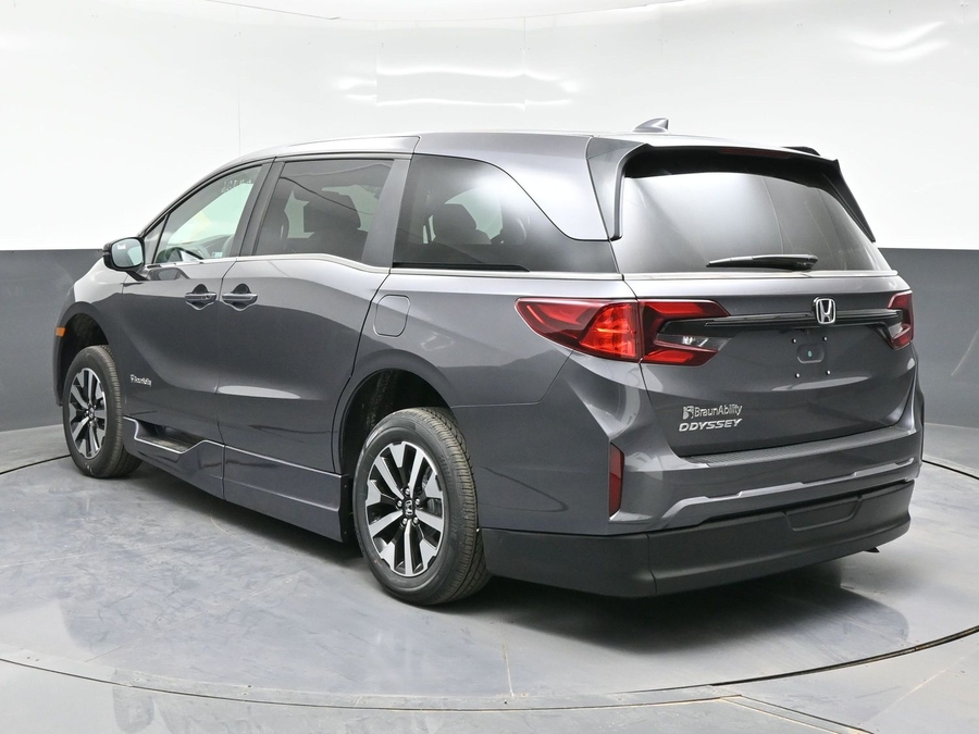 New 2026 Honda Odyssey EX-L - BraunAbility Side Entry Entry In Floor Automatic Ramp