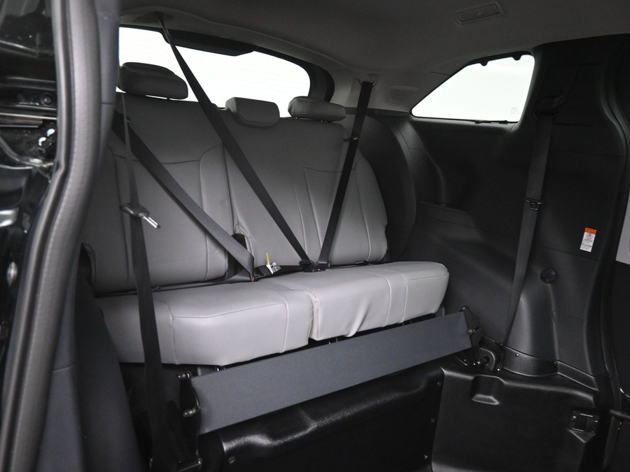 Black Toyota Sienna image number 9