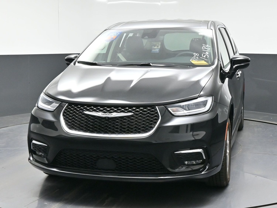 Used 2024 Chrysler Pacifica Touring L - BraunAbility Side Entry Fold Out Manual Ramp
