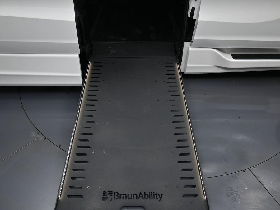 New 2026 Honda Odyssey EX-L - BraunAbility Side Entry Entry In Floor Automatic Ramp