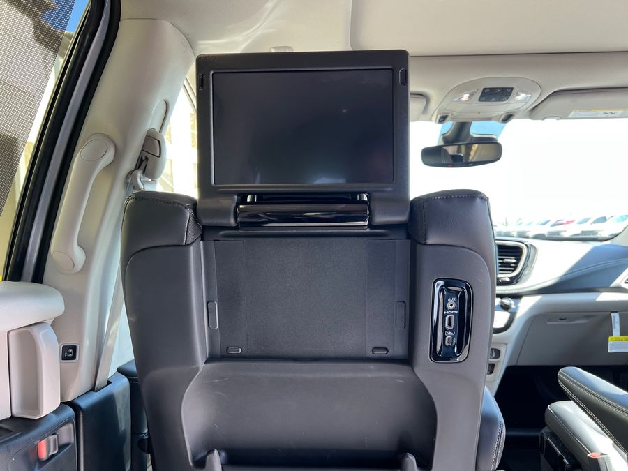 Used 2024 Chrysler Pacifica Touring L Plus - BraunAbility Side Entry Entry Fold Out Automatic Ramp