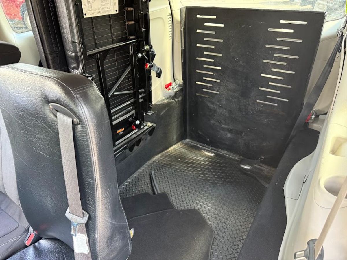 2022 CHRYSLER VOYAGER - Image 12