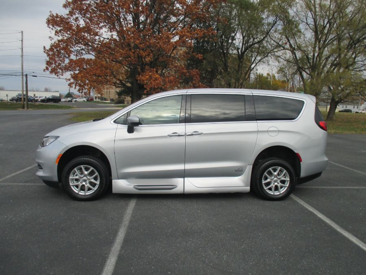 2022 CHRYSLER VOYAGER - Image 3