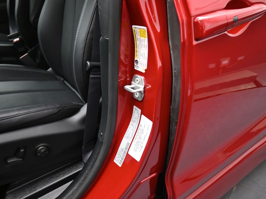 New 2026 Chrysler Pacifica Select Sport - BraunAbility Side Entry In Floor Automatic Ramp