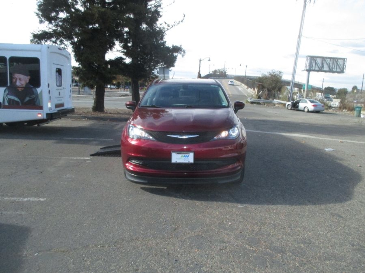 2022 CHRYSLER VOYAGER - Image 6