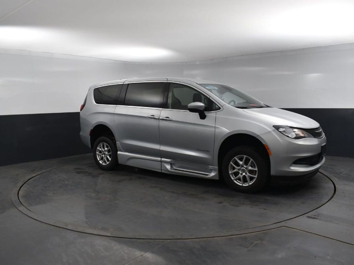 2023 CHRYSLER VOYAGER - Image 9