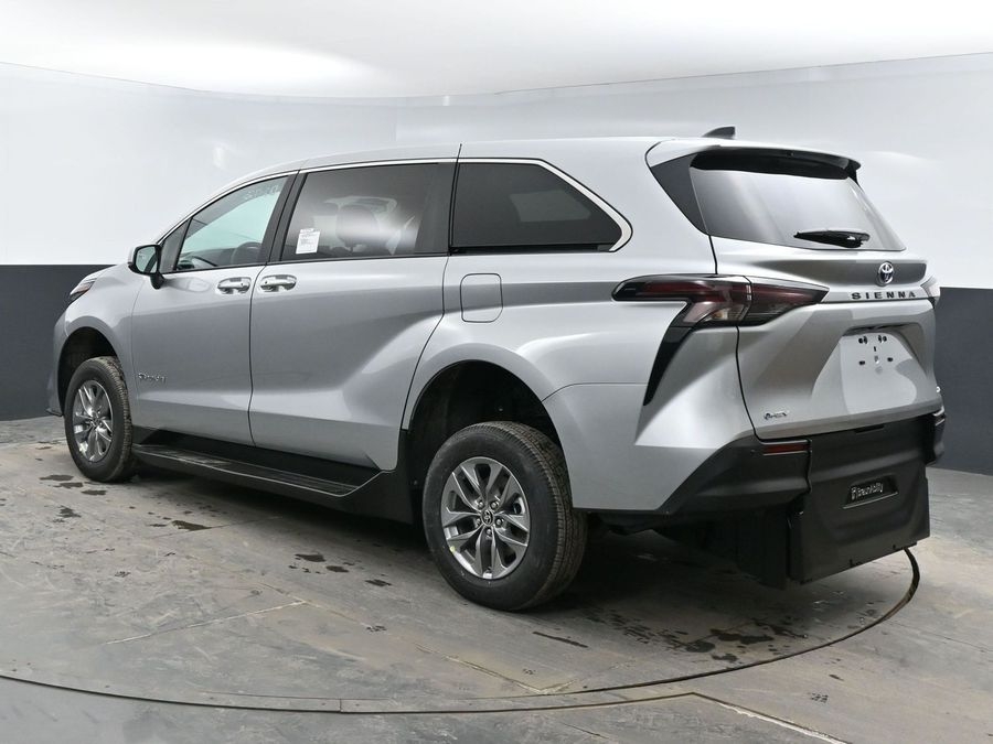 Used 2025 Toyota Sienna Hybrid XLE - BraunAbility Commercial Rear Entry Fold Out Manual Ramp