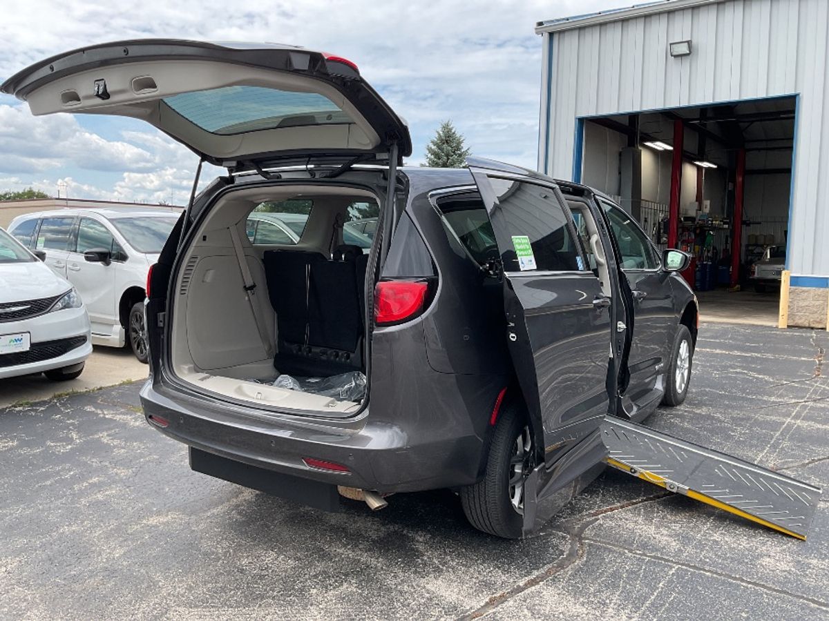 2022 CHRYSLER VOYAGER - Image 8