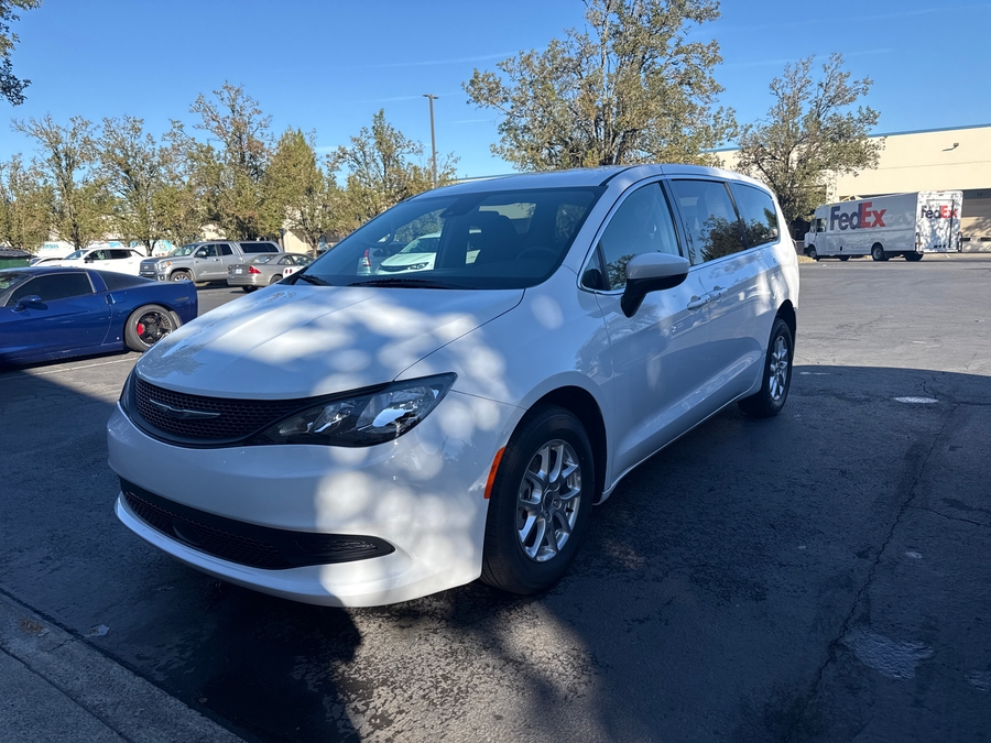 Used 2023 Chrysler Voyager LX - AMS Side Entry Entry Fold Out Automatic Ramp
