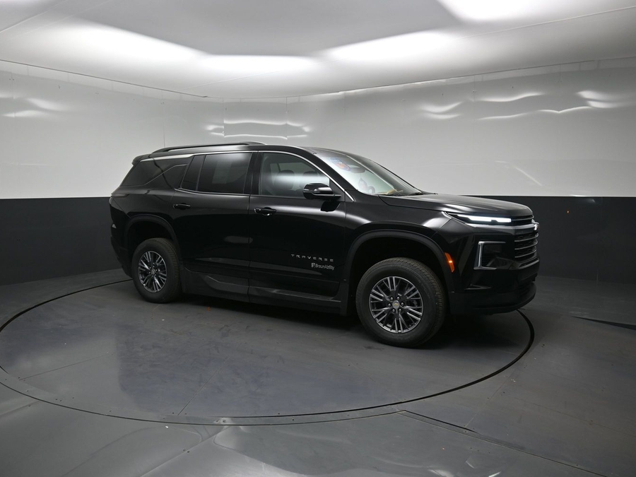 New 2026 Chevrolet Traverse 1LT - BraunAbility Side Entry In Floor Automatic Ramp