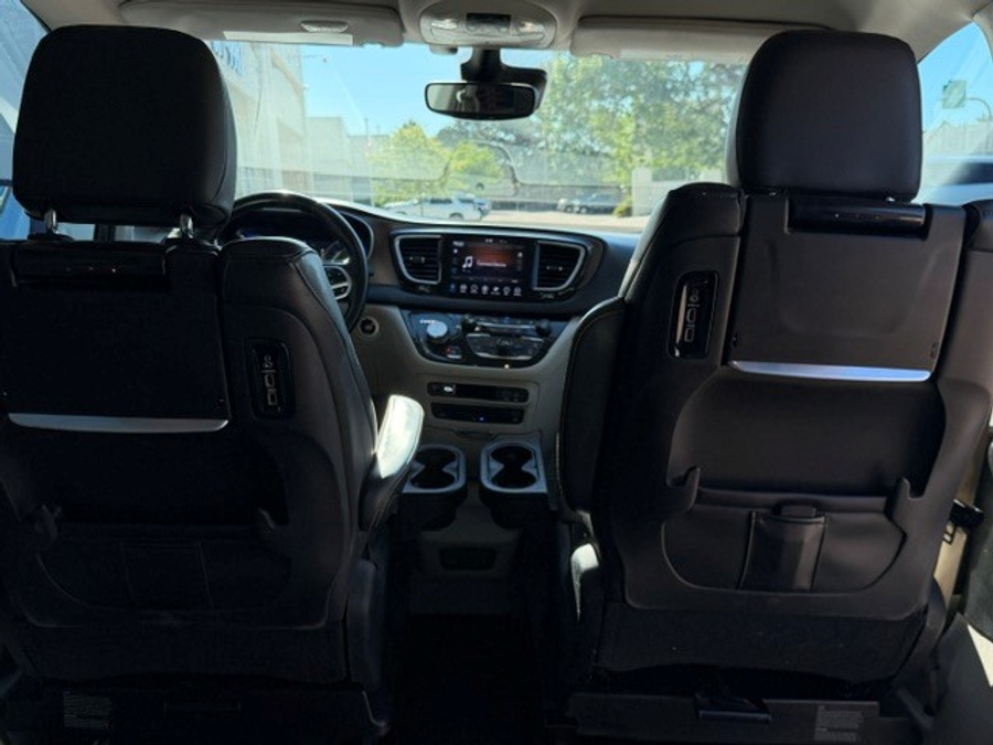 Used 2018 Chrysler Pacifica Touring L Plus - BraunAbility Side Entry Entry Fold Out Automatic Ramp