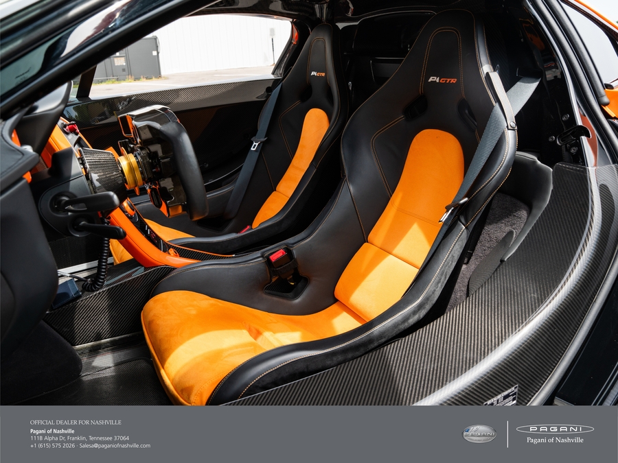 2015 McLaren P1