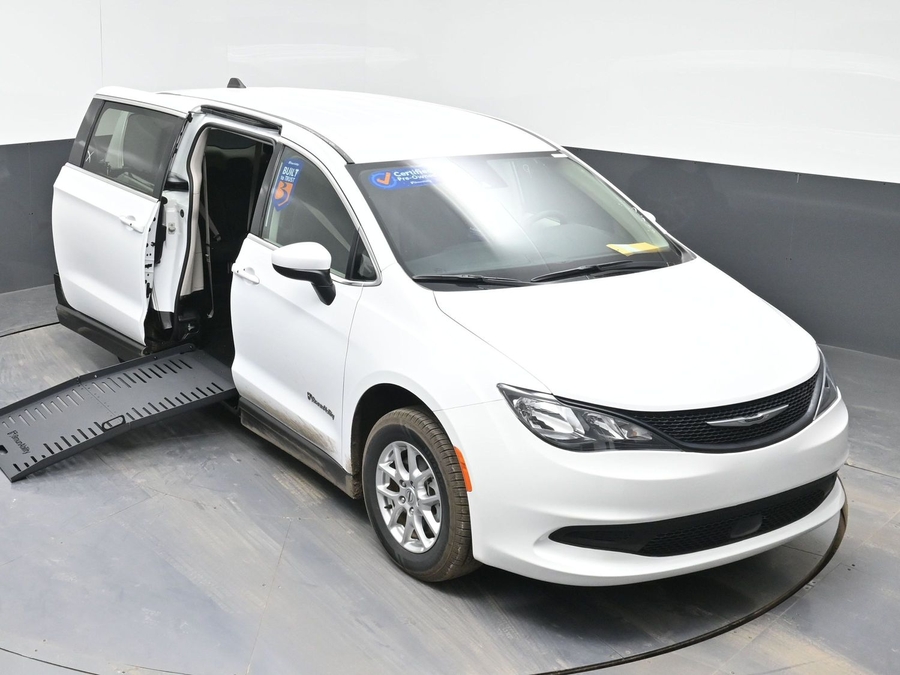 Used 2023 Chrysler Voyager LX - BraunAbility Side Entry Entry Fold Out Manual Ramp