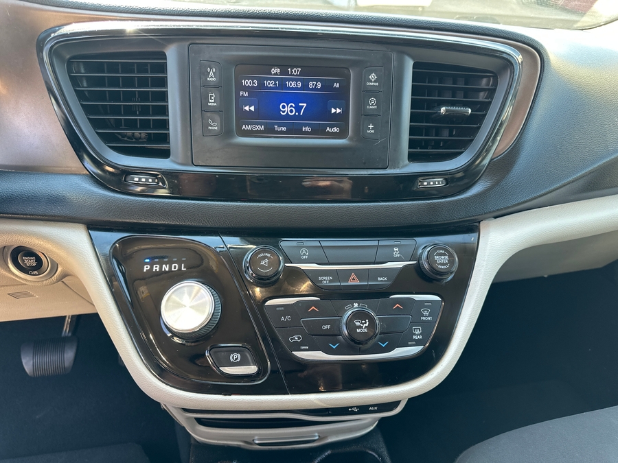 Used 2017 Chrysler Pacifica Touring - ROLLX  Entry  Ramp