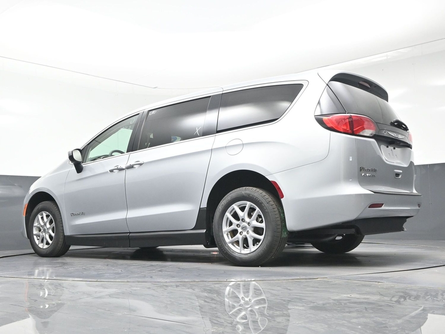 Used 2023 Chrysler Voyager LX - BraunAbility Side Entry Entry Fold Out Manual Ramp