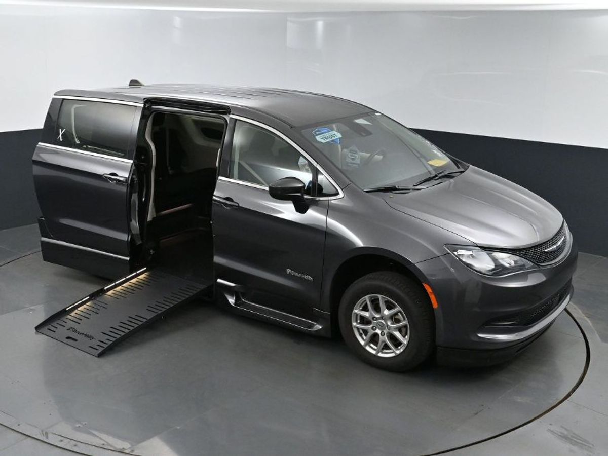 2023 CHRYSLER VOYAGER - Image 23