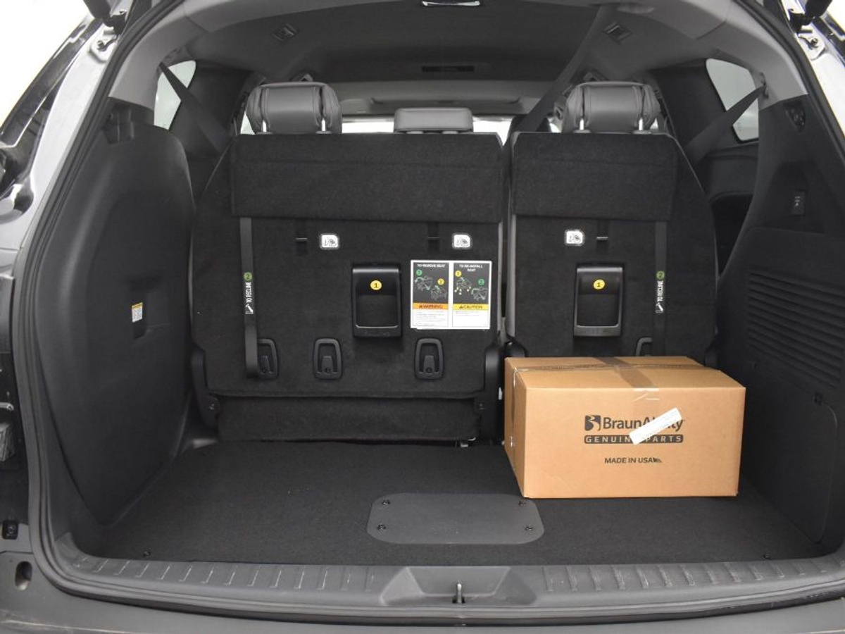 2025 TOYOTA SIENNA - Image 9