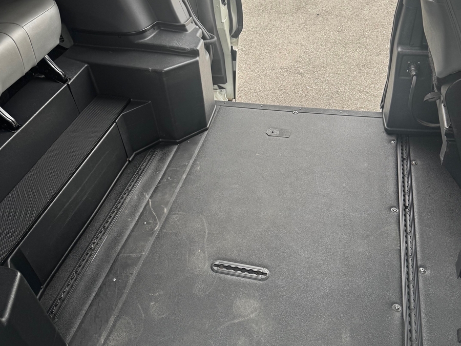 Used 2021 Toyota Sienna Hybrid XLE Base - VMI Side Entry Entry In Floor Automatic Ramp