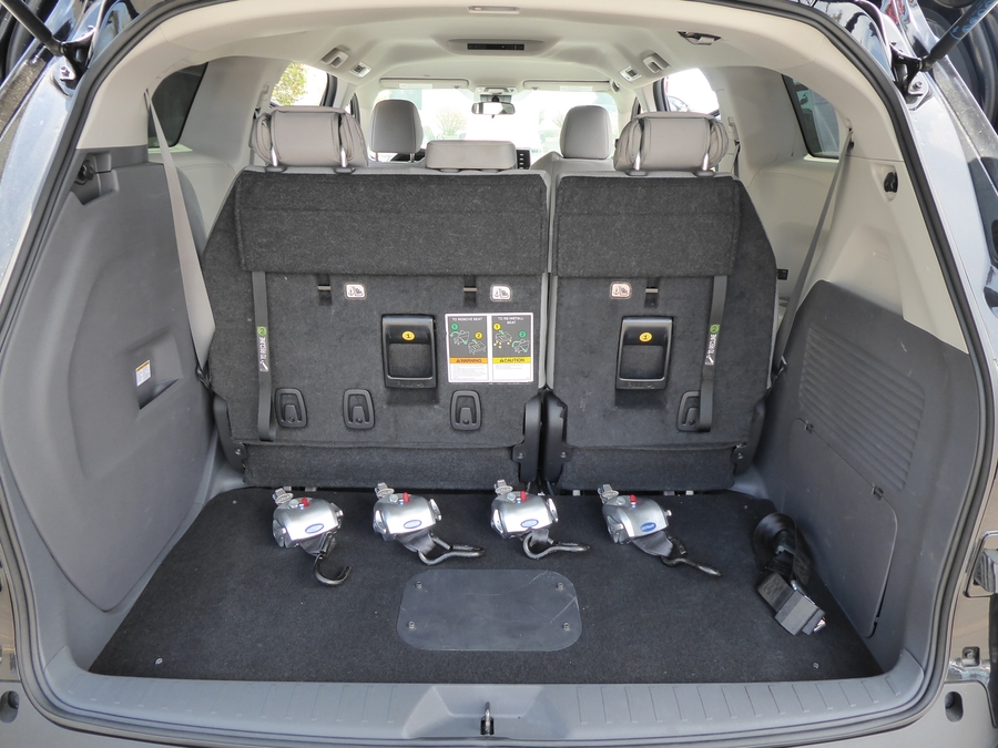 Used 2024 Toyota Sienna Hybrid LE Base - BraunAbility Side Entry Fold Out Automatic Ramp