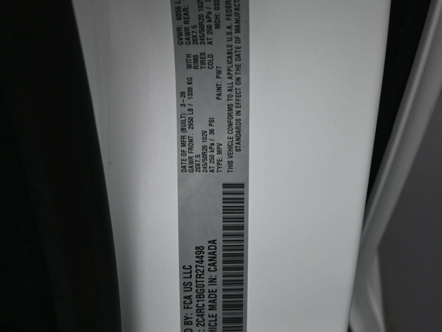 New 2026 Chrysler Pacifica Select Sport - BraunAbility Side Entry Fold Out Automatic Ramp