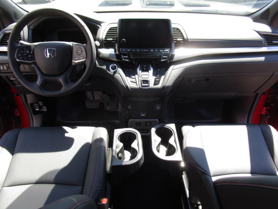 New 2026 Honda Odyssey Sport - BraunAbility Side Entry In Floor Automatic Ramp