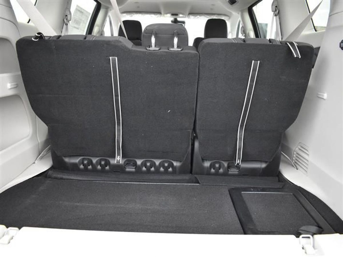 2023 CHRYSLER VOYAGER - Image 19