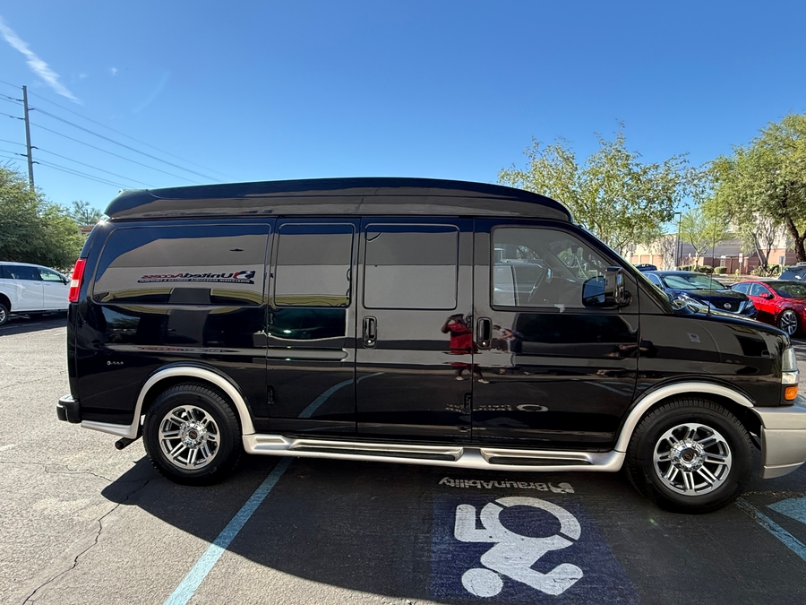 Used 2019 Chevrolet Express 2500 3dr Cargo Van - OTH Side Entry Lift Automatic Ramp