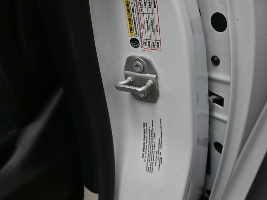 Used 2023 Chrysler Voyager LX - BraunAbility Side Entry Fold Out Manual Ramp
