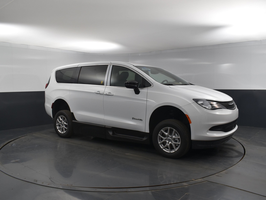 New 2025 Chrysler Voyager LX - BraunAbility Commercial Side Entry Entry In Floor Manual Ramp