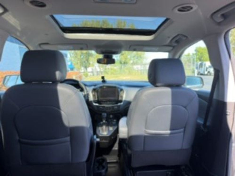 Used 2021 Chevrolet Traverse 3LT - BraunAbility Side Entry In Floor Automatic Ramp