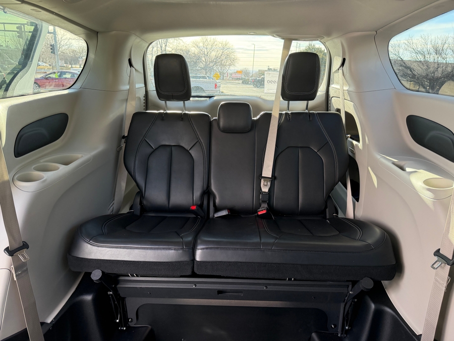 Used 2024 Chrysler Pacifica Touring L - BraunAbility Side Entry Entry Fold Out Automatic Ramp