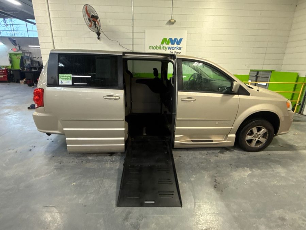 2013 Dodge Grand Caravan SXT