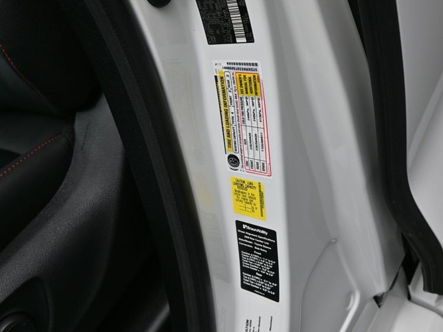 New 2026 Toyota Sienna Hybrid XSE Sport - BraunAbility Side Entry Entry Fold Out Automatic Ramp