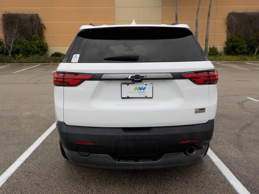 2023 Chevrolet Traverse RS - Photo 6