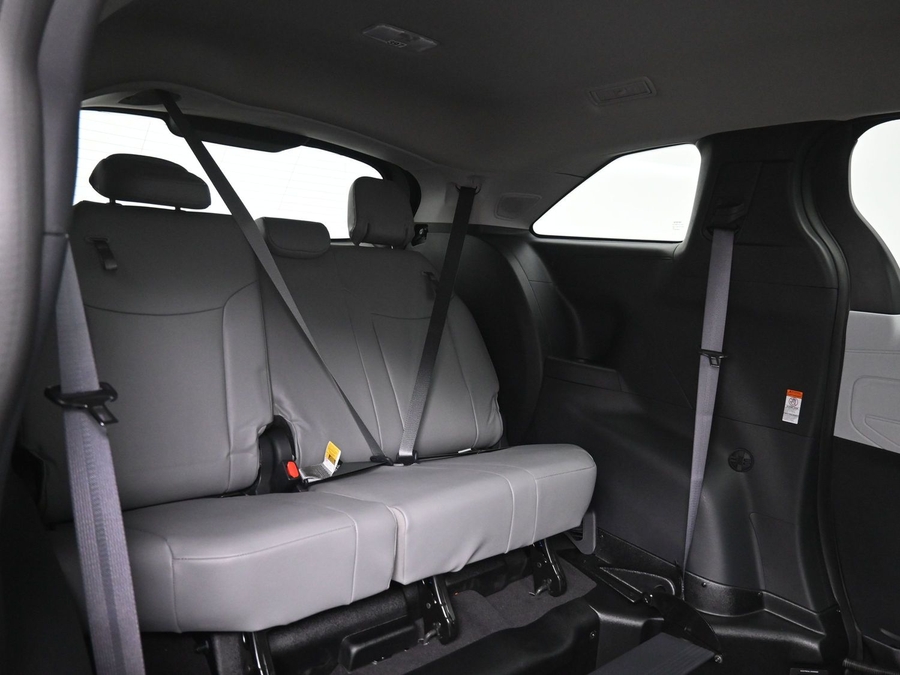 Black Toyota Sienna image number 9