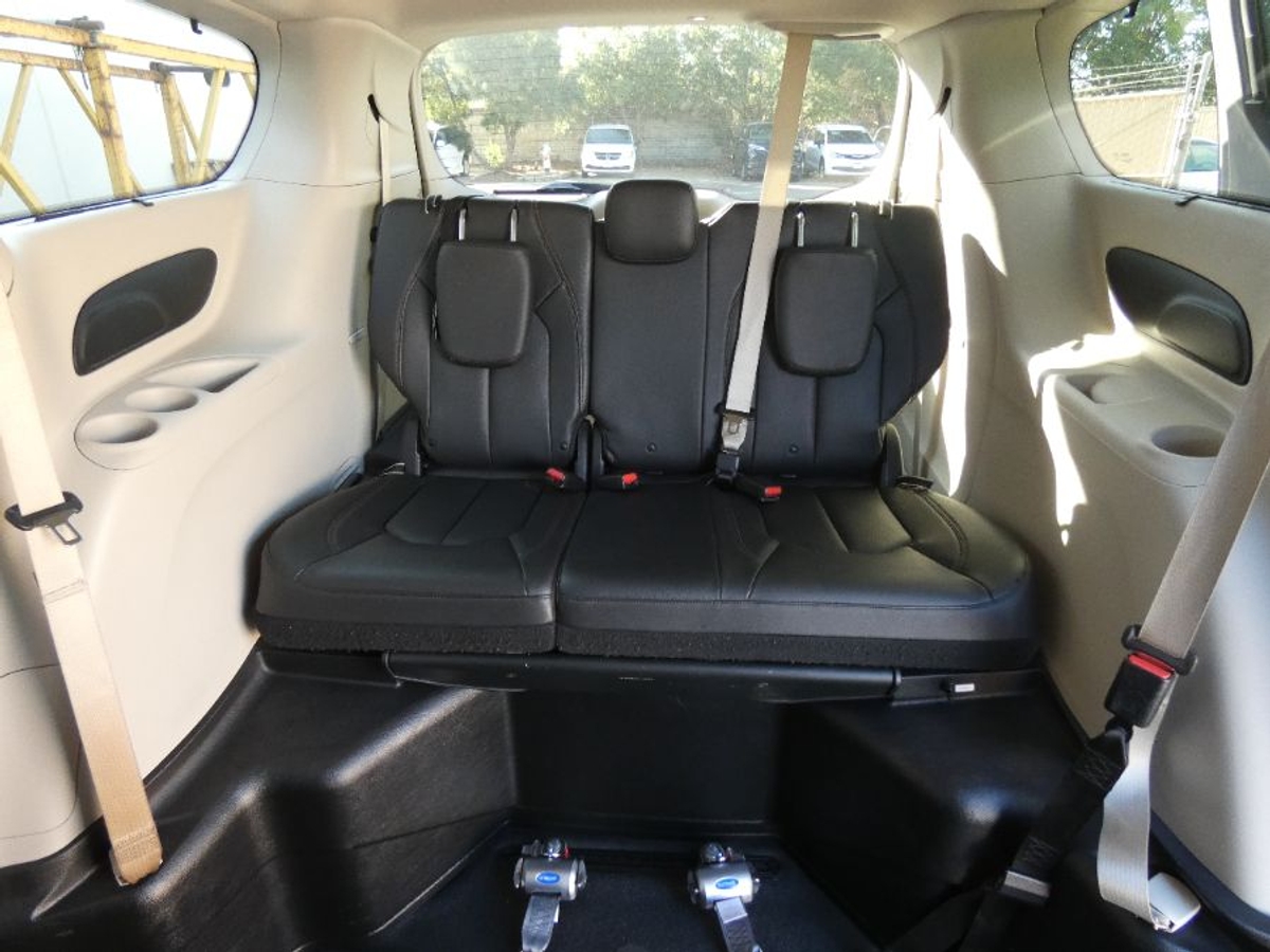 2020 CHRYSLER PACIFICA - Image 14