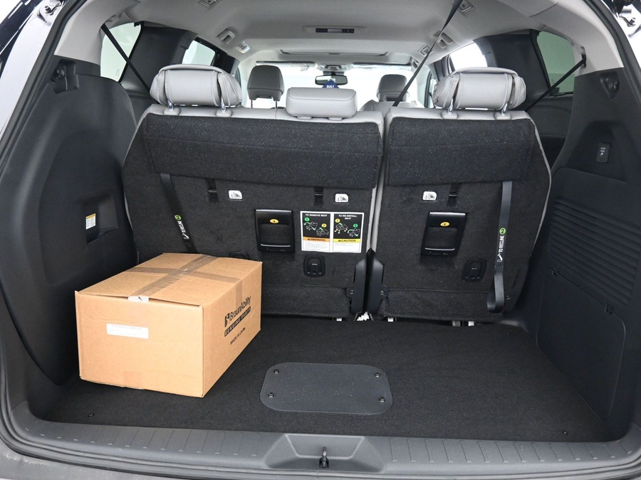 New 2026 Toyota Sienna Hybrid XLE Add - BraunAbility Side Entry Fold Out Automatic Ramp