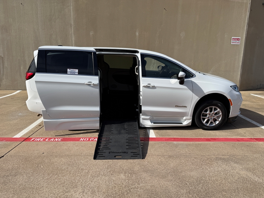 Used 2023 Chrysler Pacifica Touring L Safety - BraunAbility Side Entry Entry Fold Out Automatic Ramp