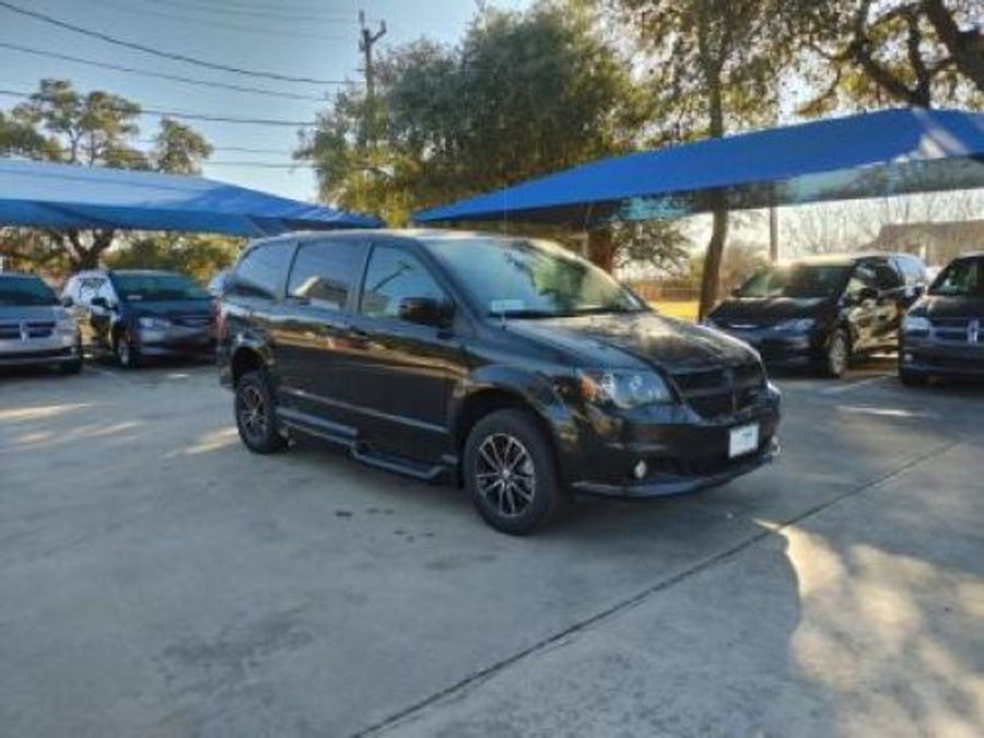 Black Dodge Grand Caravan image number 2
