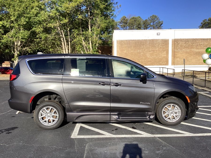 2022 CHRYSLER VOYAGER - Image 3