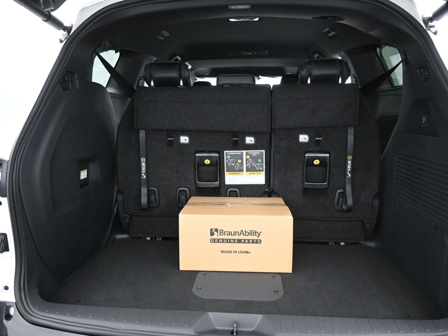New 2026 Toyota Sienna Hybrid XSE Sport - BraunAbility Side Entry In Floor Automatic Ramp