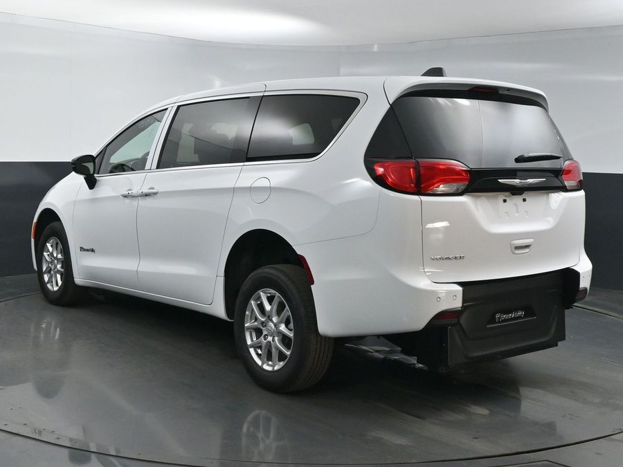 New 2025 Chrysler Voyager LX - BraunAbility Rear Entry Entry Fold Out Manual Ramp